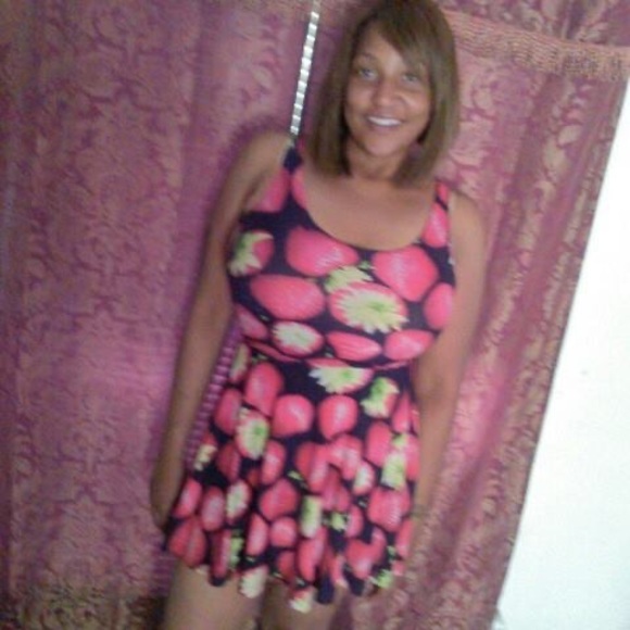 Meet your Posher, Juanita - Picture 1 of 1